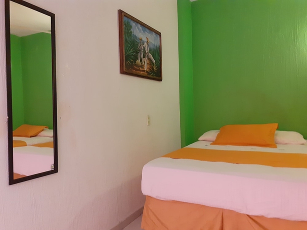 Imagen de la habitación del Hotel Casa Mexicana Barra de Navidad. Foto 3