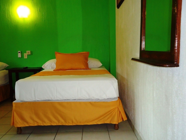 Imagen de la habitación del Hotel Casa Mexicana Barra de Navidad. Foto 13
