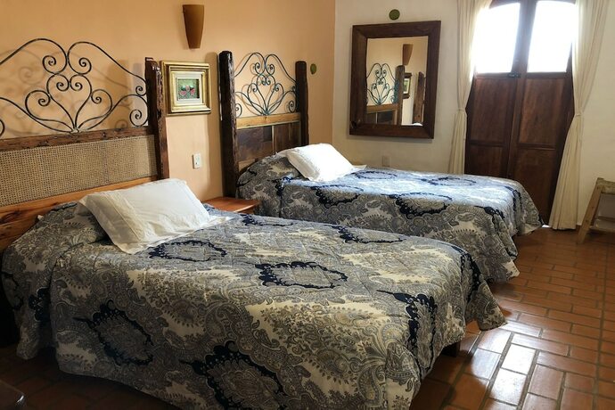 Imagen general del Hotel Casa Miguel Arcangel. Foto 9