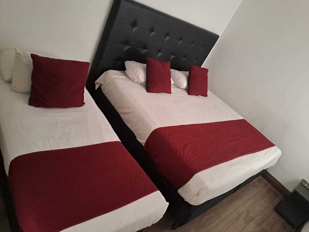 Imagen de la habitación del Hotel Casa M&oacute;naco. Foto 7
