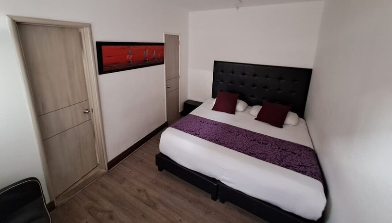 Imagen de la habitación del Hotel Casa M&oacute;naco. Foto 8