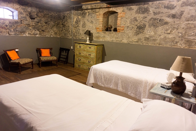 Imagen de la habitación del Hotel Casa Moctezuma. Foto 19