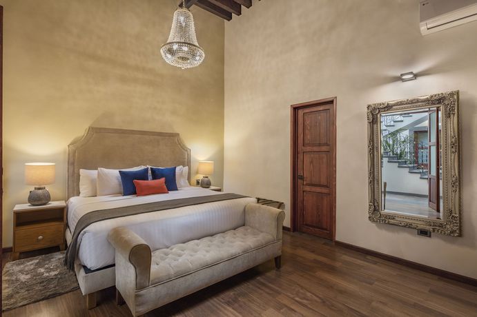 Imagen de la habitación del Hotel Casa Monarca. Foto 4