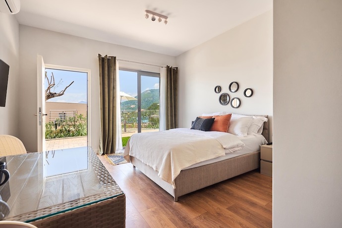 Imagen de la habitación del Hotel Casa Montenegro Residence. Foto 16