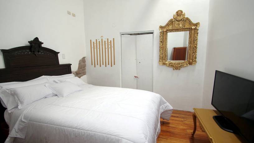 Imagen de la habitación del Hotel Casa Montesinos Boutique. Foto 12