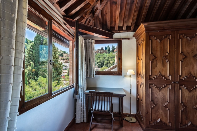 Imagen de la habitación del Hotel Casa Morisca. Foto 13