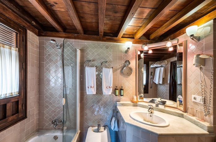 Imagen de la habitación del Hotel Casa Morisca. Foto 18