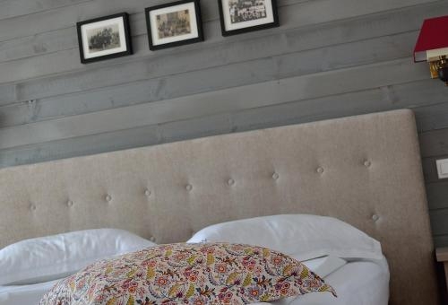 Imagen de la habitación del Hotel Casa Muntelui. Foto 6