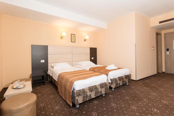 Imagen general del Hotel Casa Muresan. Foto 4