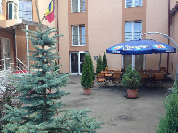 Imagen general del Hotel Casa Muresan. Foto 11