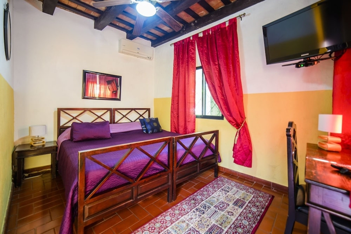 Imagen de la habitación del Hotel Casa Naemie. Foto 3