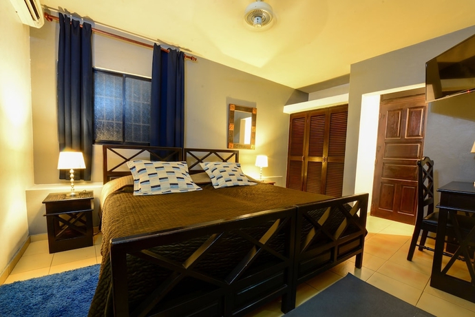 Imagen de la habitación del Hotel Casa Naemie. Foto 4