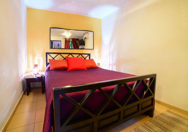 Imagen de la habitación del Hotel Casa Naemie. Foto 8