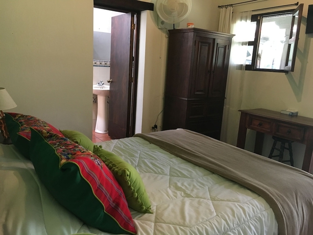 Imagen de la habitación del Hotel Casa Naranjo. Foto 7