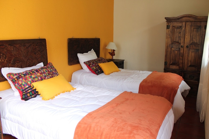 Imagen de la habitación del Hotel Casa Naranjo. Foto 9