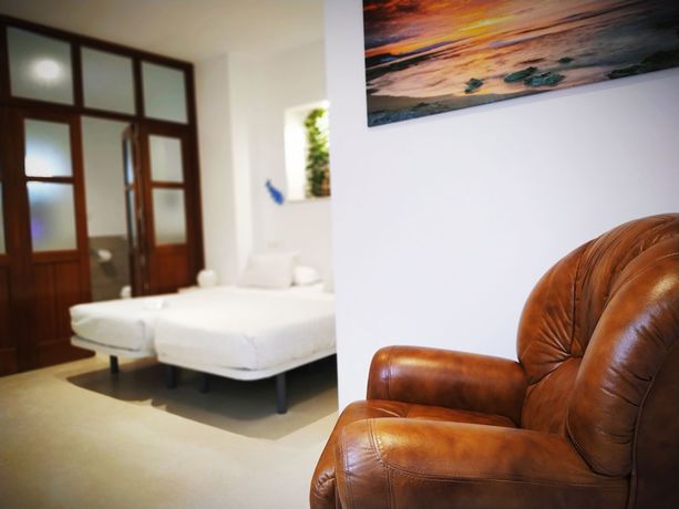 Imagen de la habitación del Hotel Casa Nautilus Cadiz. Foto 7