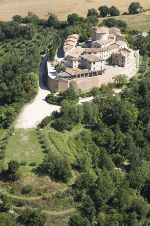 Imagen general del Hotel Casa Oliva Borgo del Benessere delle Marche. Foto 1