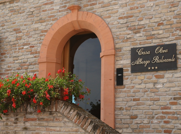 Imagen general del Hotel Casa Oliva Borgo del Benessere delle Marche. Foto 4
