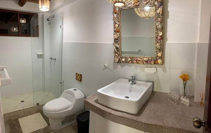 Imagen de la habitación del Hotel Casa Olonche. Foto 14