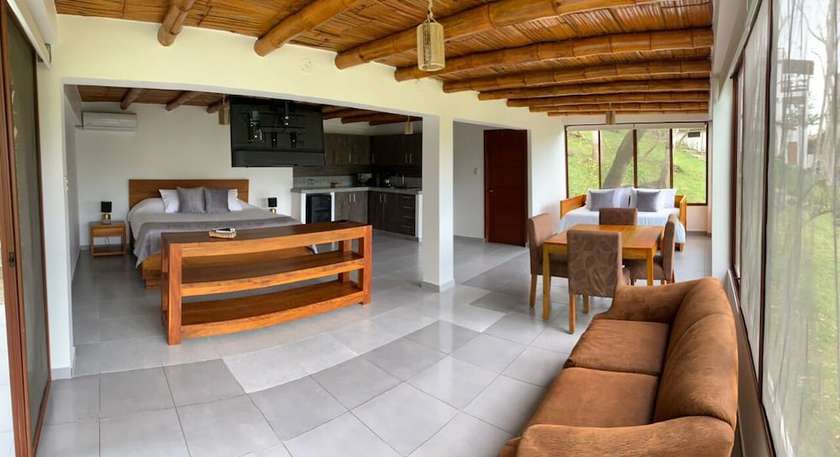 Imagen de la habitación del Hotel Casa Olonche. Foto 18