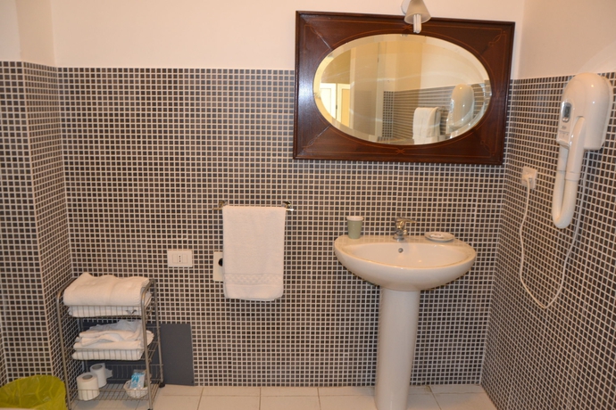 Imagen de la habitación del Hotel Casa Orioles. Foto 6