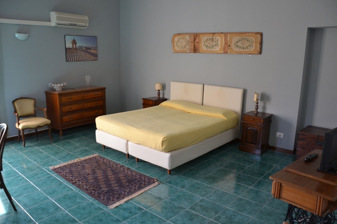 Imagen de la habitación del Hotel Casa Orioles. Foto 10