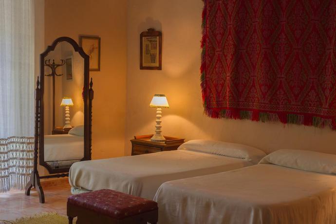 Imagen general del Hotel Casa Palacio Conde De Garcinarro. Foto 10