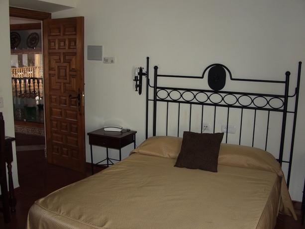 Imagen de la habitación del Hotel Casa Palacio. Foto 7