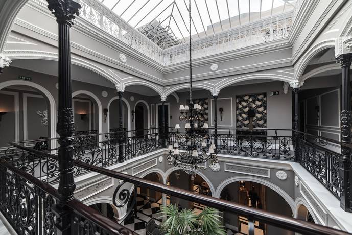 Imagen de los interiores del Hotel Casa Palacio María Luisa. Foto 18
