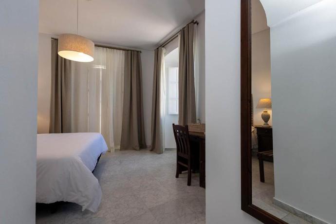 Imagen de la habitación del Hotel Casa Palacio Medina Sidonia. Foto 11