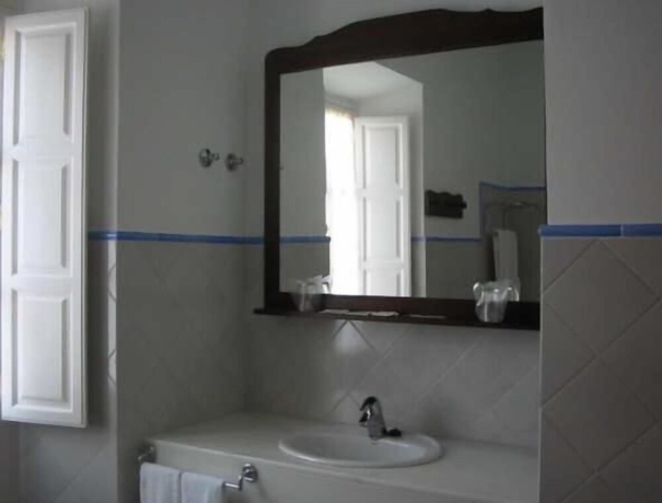 Imagen de la habitación del Hotel Casa Palacio Medina Sidonia. Foto 17
