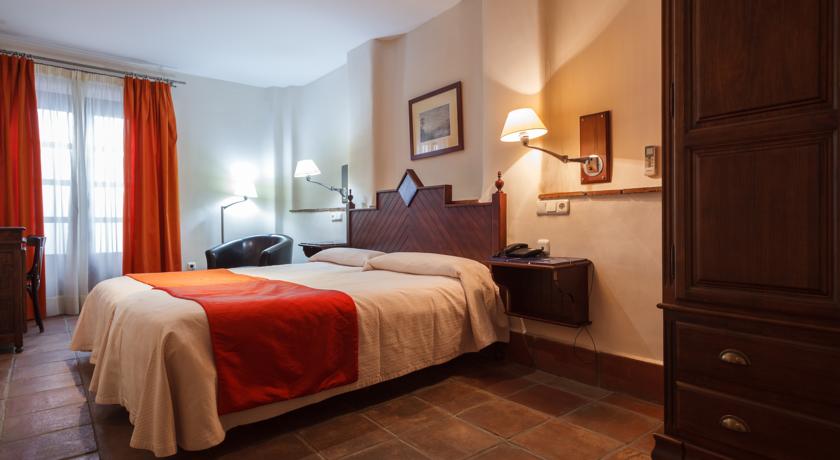 Imagen general del Hotel Casa Palacio Pilar Del Toro. Foto 10