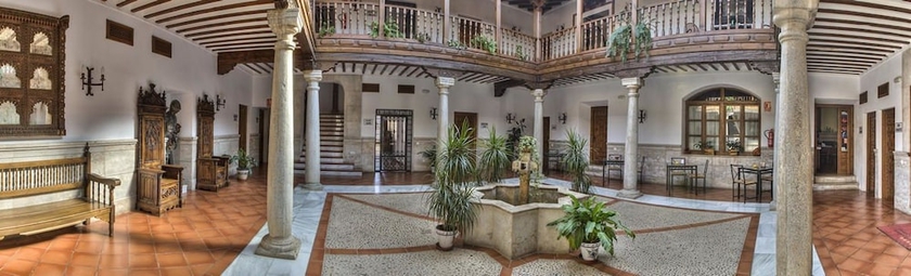 Imagen de los interiores del Hotel Casa Palacio, Santa Cruz de Mudela. Foto 10