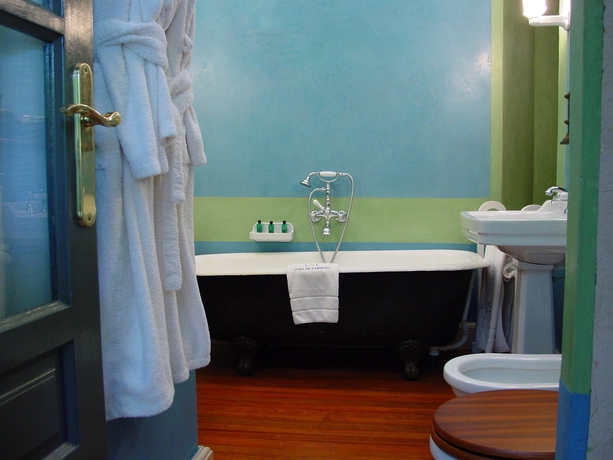 Imagen de la habitación del Hotel Casa Palacio de Carmona. Foto 9