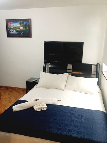 Imagen de la habitación del Hotel Casa Paulina, Bogot&aacute;. Foto 7