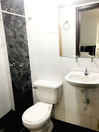 Imagen de la habitación del Hotel Casa Paulina, Bogot&aacute;. Foto 10