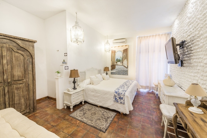 Imagen de la habitación del Hotel Casa Pedro Loza. Foto 3