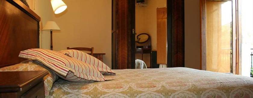 Imagen de la habitación del Hotel Casa Peix. Foto 4
