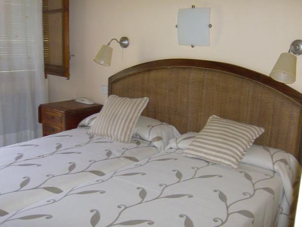 Imagen de la habitación del Hotel Casa Peix. Foto 19