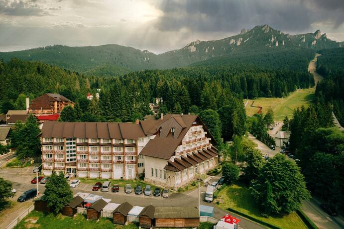 Imagen general del Hotel Casa Pelerinul. Foto 21