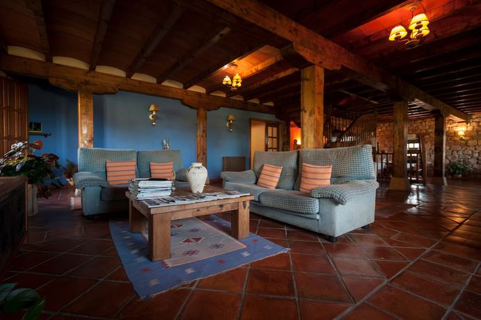 Imagen de los interiores del Hotel Casa Peluaga. Foto 7