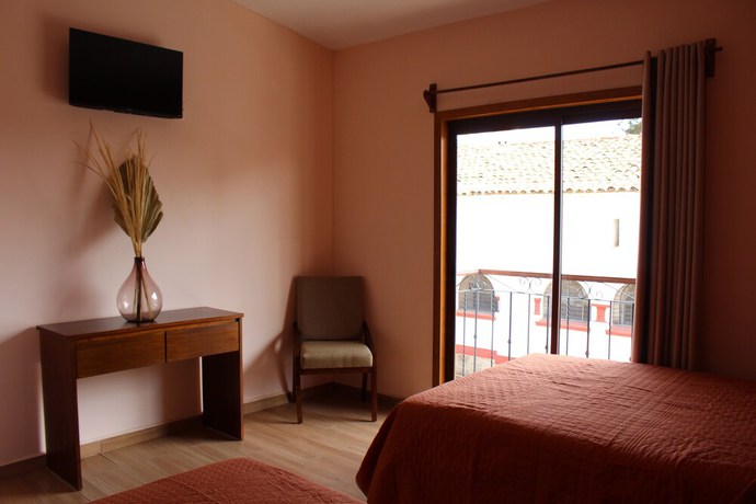 Imagen de la habitación del Hotel Casa Peregrina. Foto 7