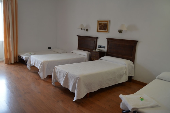 Imagen de la habitación del Hotel Casa Pizarro, Cáceres. Foto 7