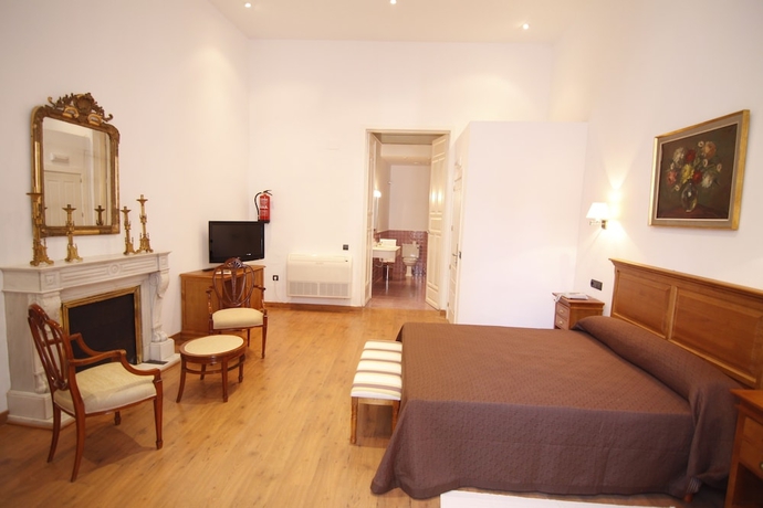 Imagen de la habitación del Hotel Casa Pizarro, Cáceres. Foto 11