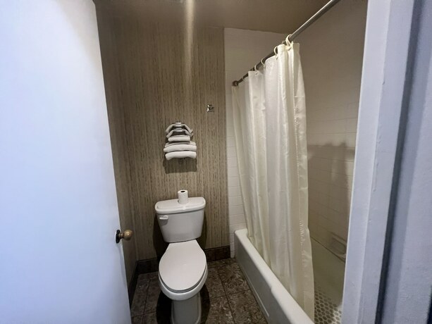 Imagen general del Hotel Casa Playa Inn and Suites Stanton Anaheim Area. Foto 9