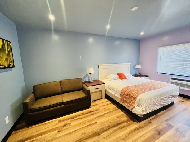 Imagen general del Hotel Casa Playa Inn and Suites Stanton Anaheim Area. Foto 10