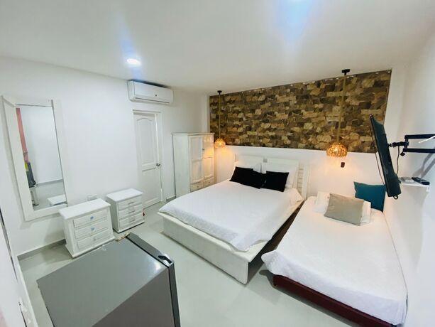 Imagen de la habitación del Hotel Casa Playa James. Foto 10