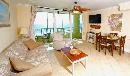 Imagen de la habitación del Hotel Casa Playa Resort. Foto 13