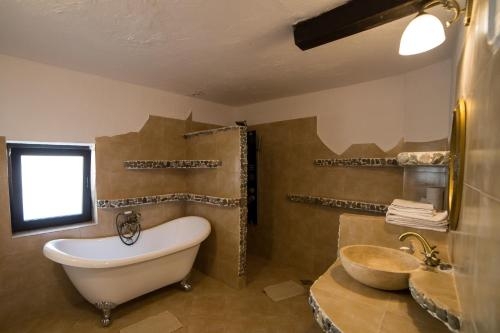 Imagen de la habitación del Hotel Casa Poveste. Foto 9
