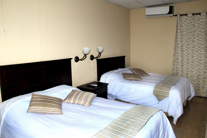 Imagen de la habitación del Hotel Casa Praga. Foto 4